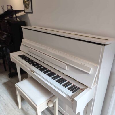 piano droit Petrof blanc